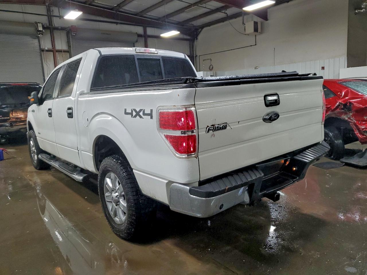 Ford F-150 Supercrew Image 4