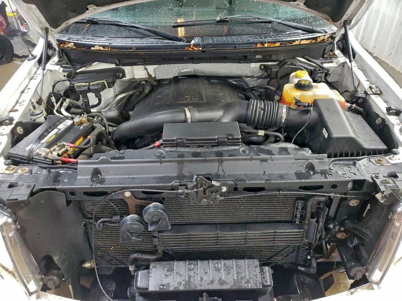 Ford F-150 Supercrew Image 10