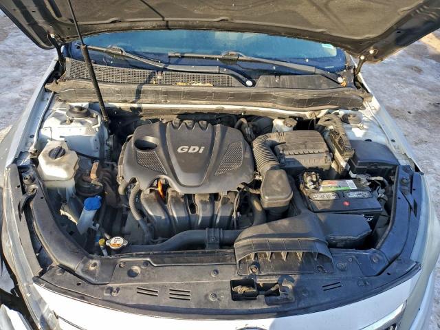 Kia Optima Lx Image 9