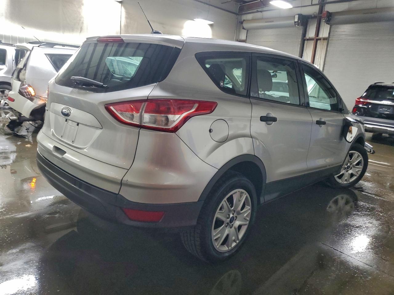 Ford Escape S Image 6