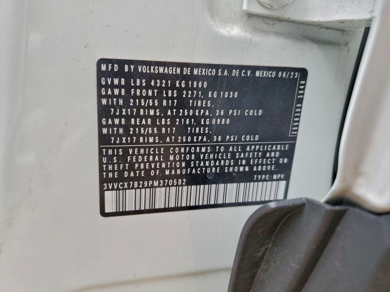 Volkswagen Taos S Image 9