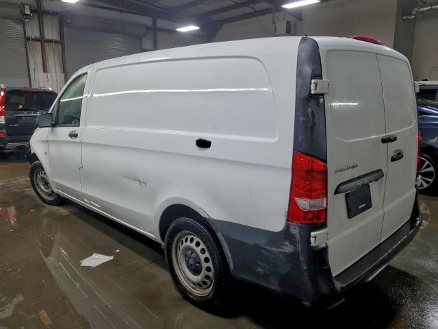 Mercedes-Benz Metris Image 2