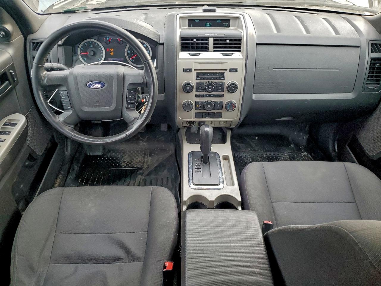 Ford Escape Xlt Image 4