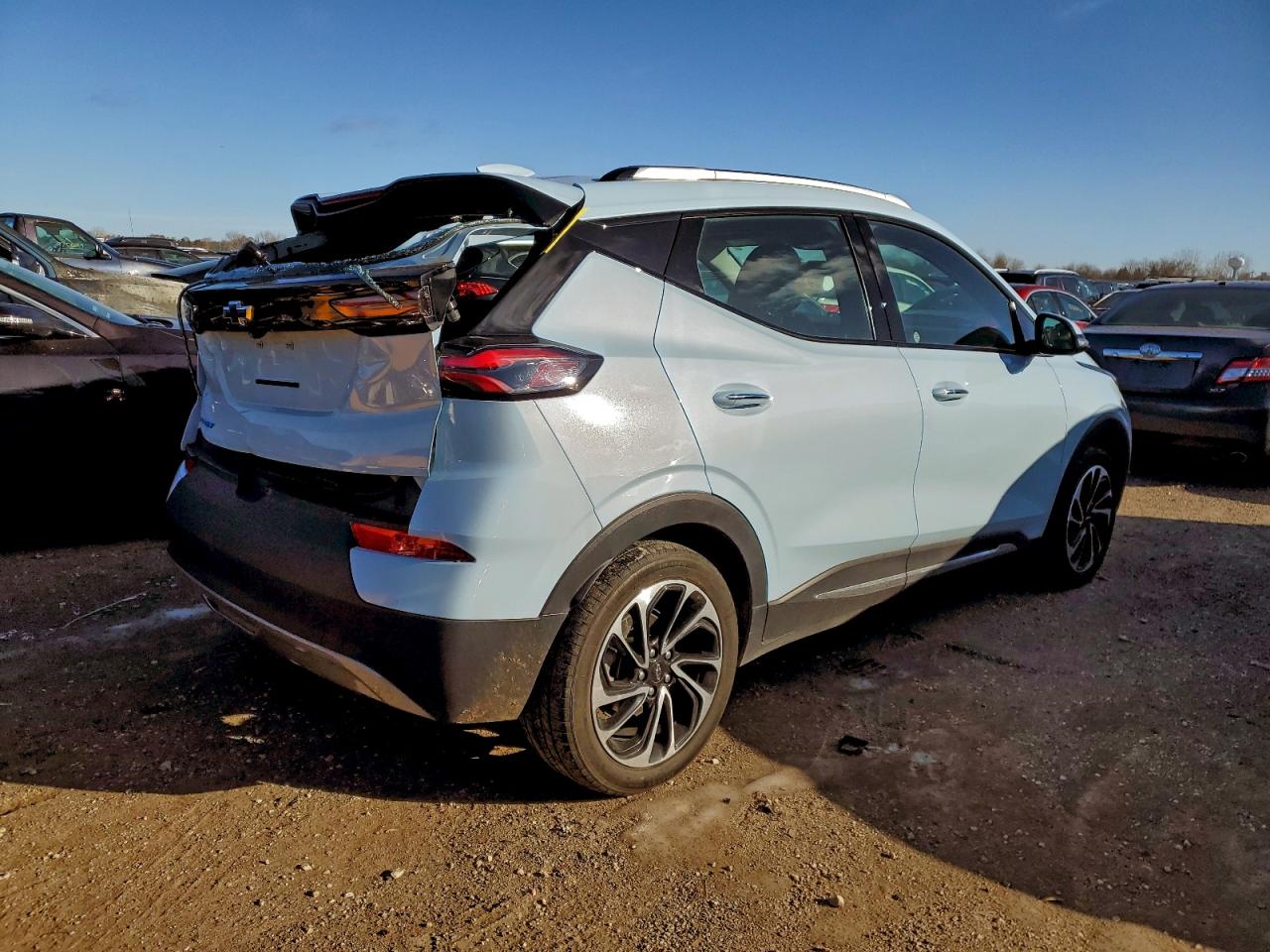 Chevrolet Bolt Premier Image 12