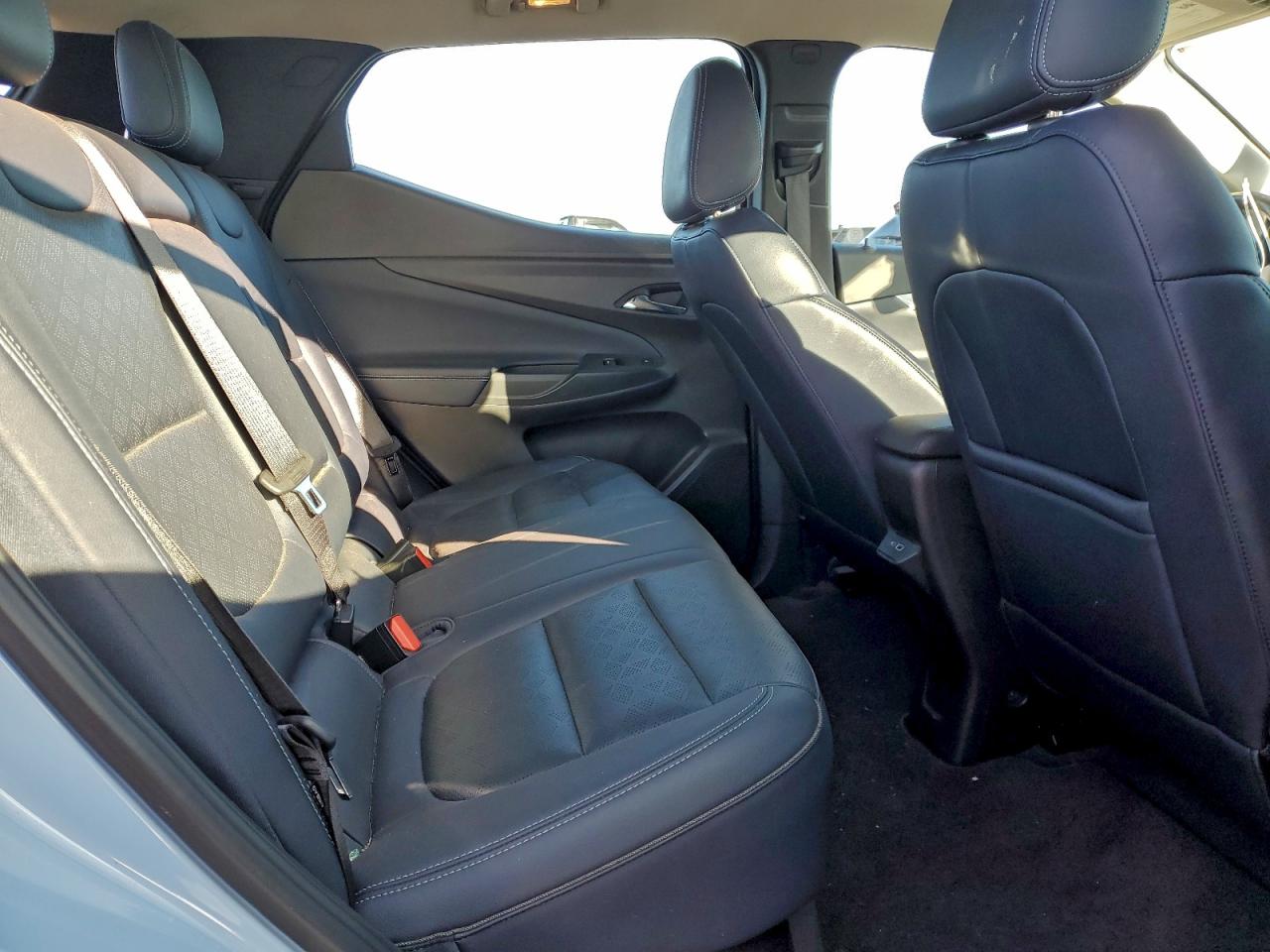 Chevrolet Bolt Premier Image 9