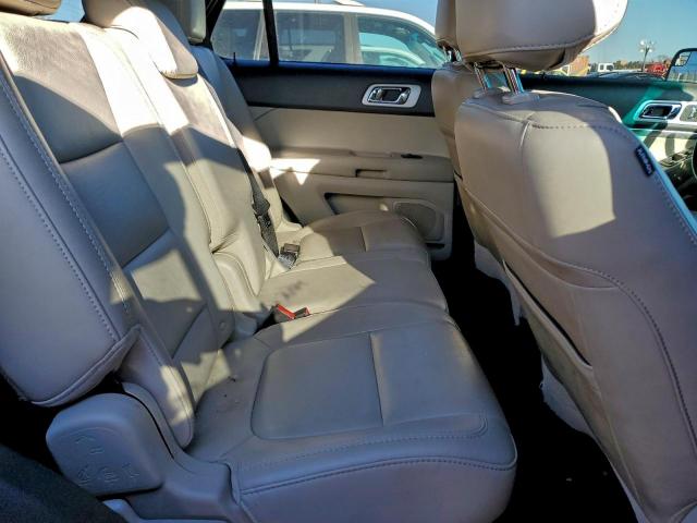 Ford Explorer Xlt Image 12