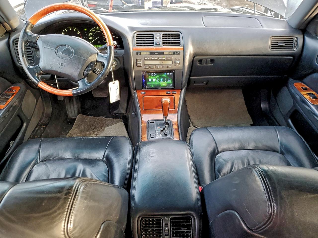 Lexus LS 400 Image 6