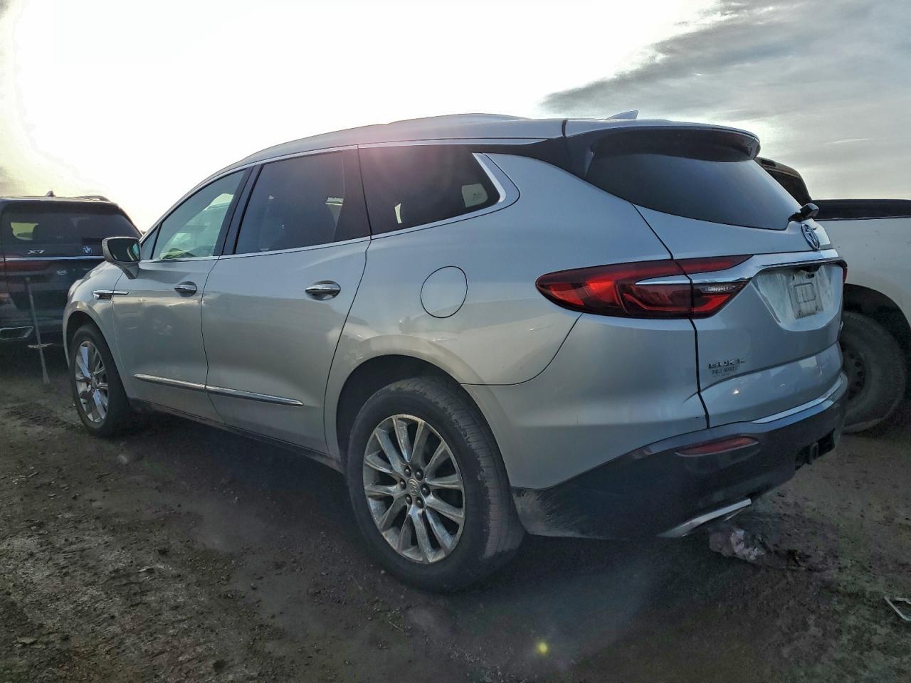 Buick Enclave Essence Image 7