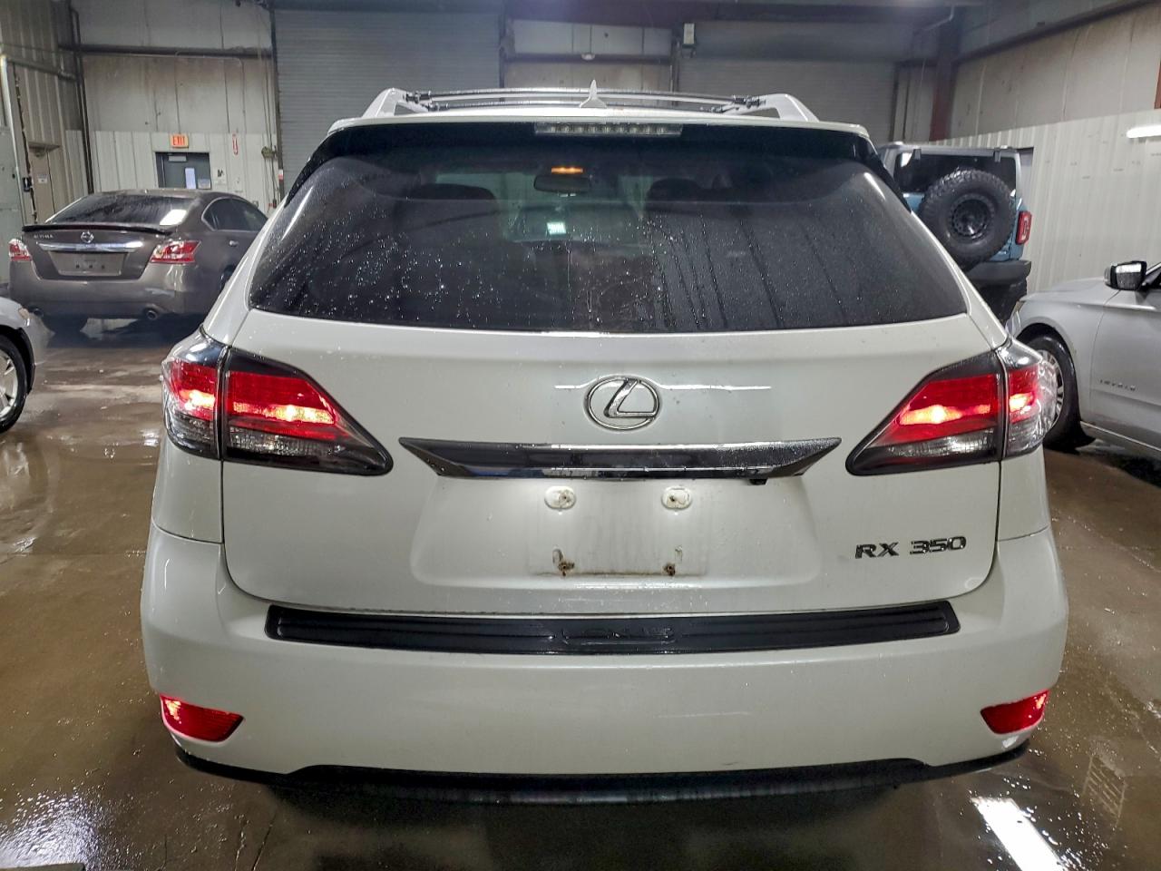 Lexus RX 350 Base Image 9