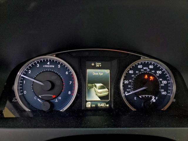 Toyota Camry Le Image 5