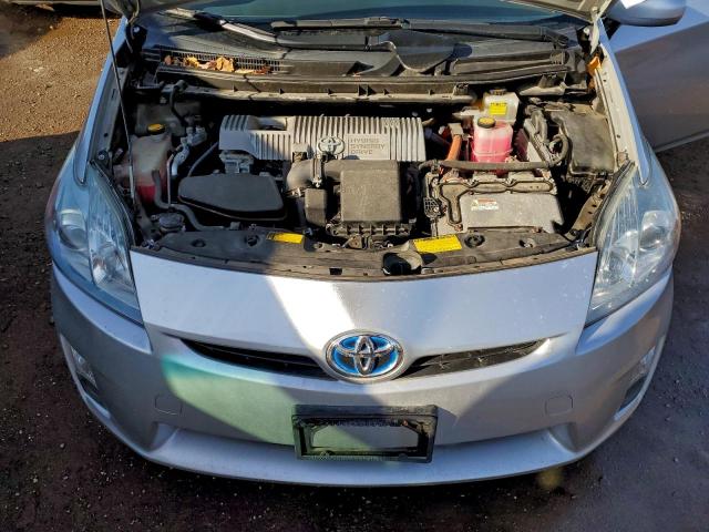 Toyota Prius Image 12
