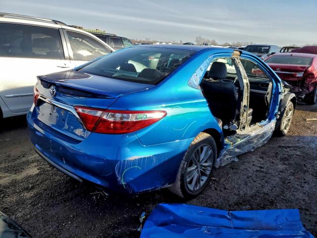 Toyota Camry Le Image 13