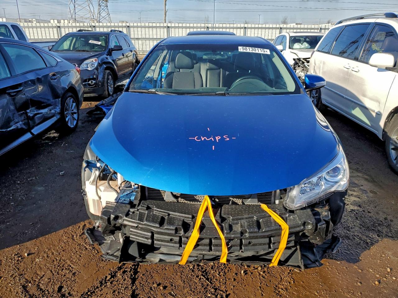 Toyota Camry Le Image 11