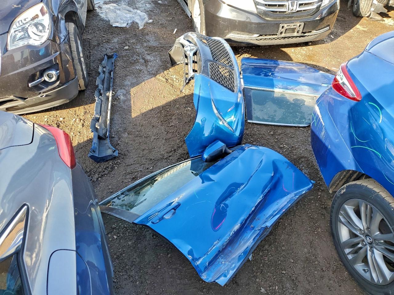 Toyota Camry Le Image 9