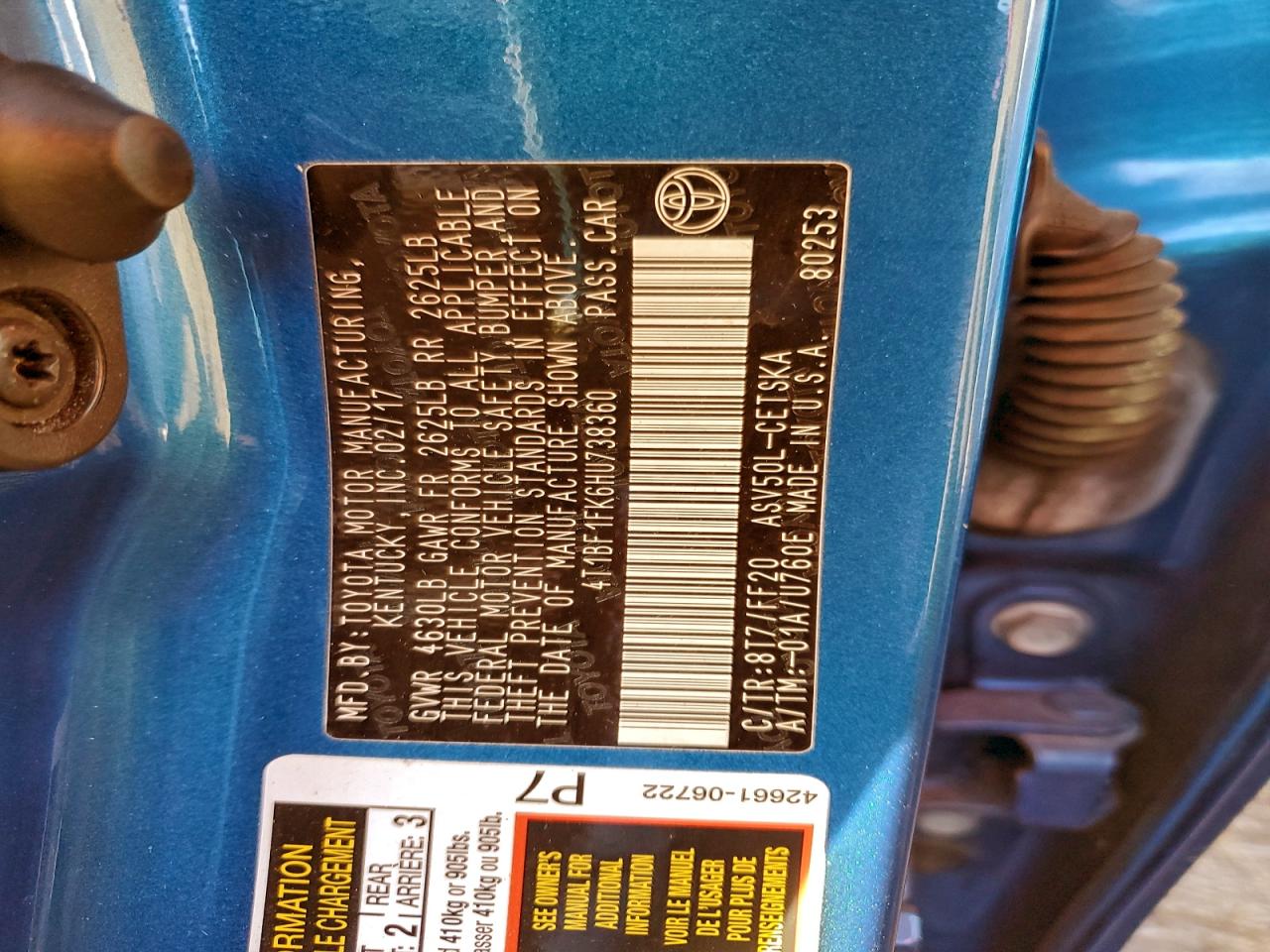 Toyota Camry Le Image 7