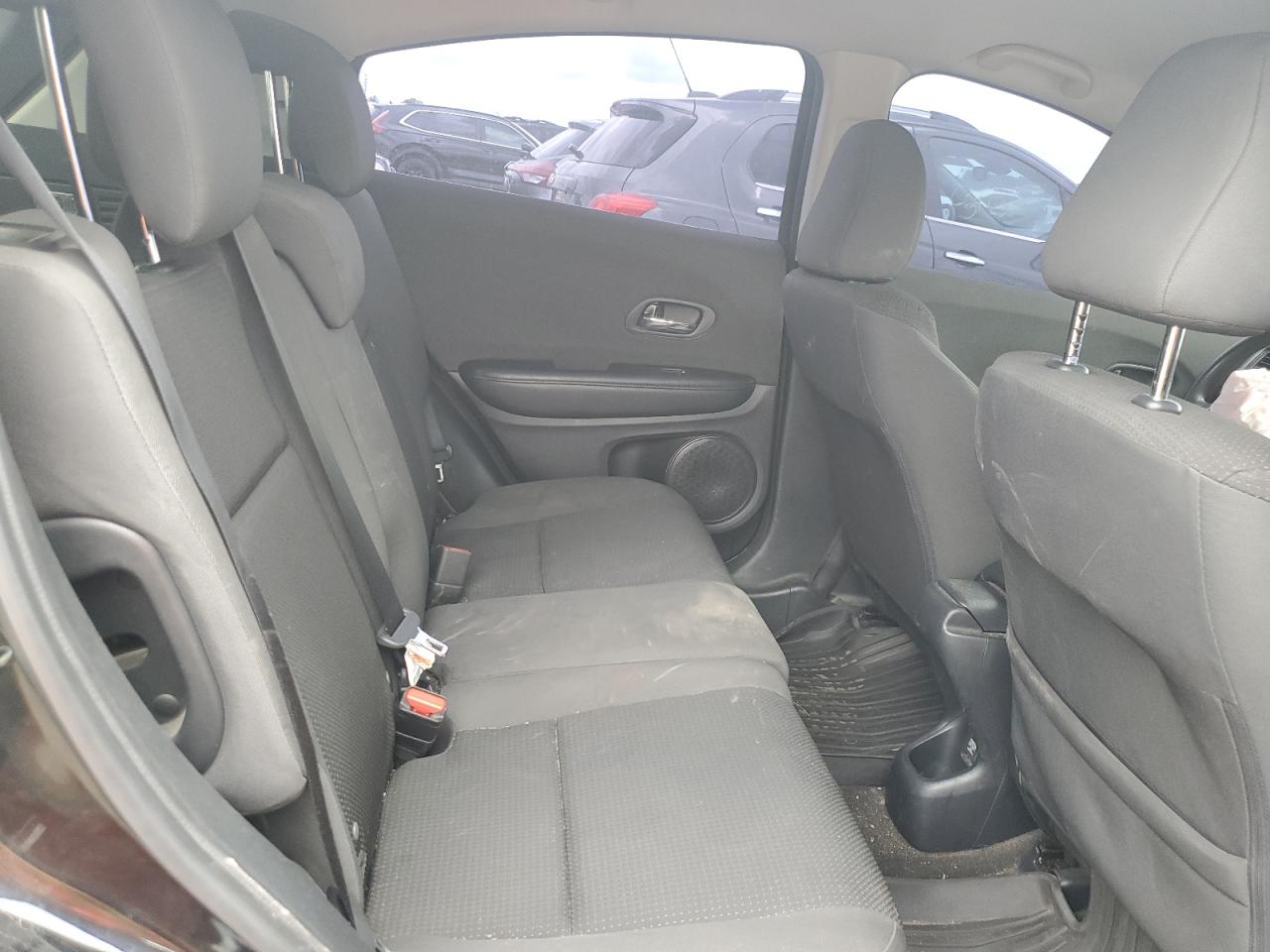 Honda HR-V Lx Image 3