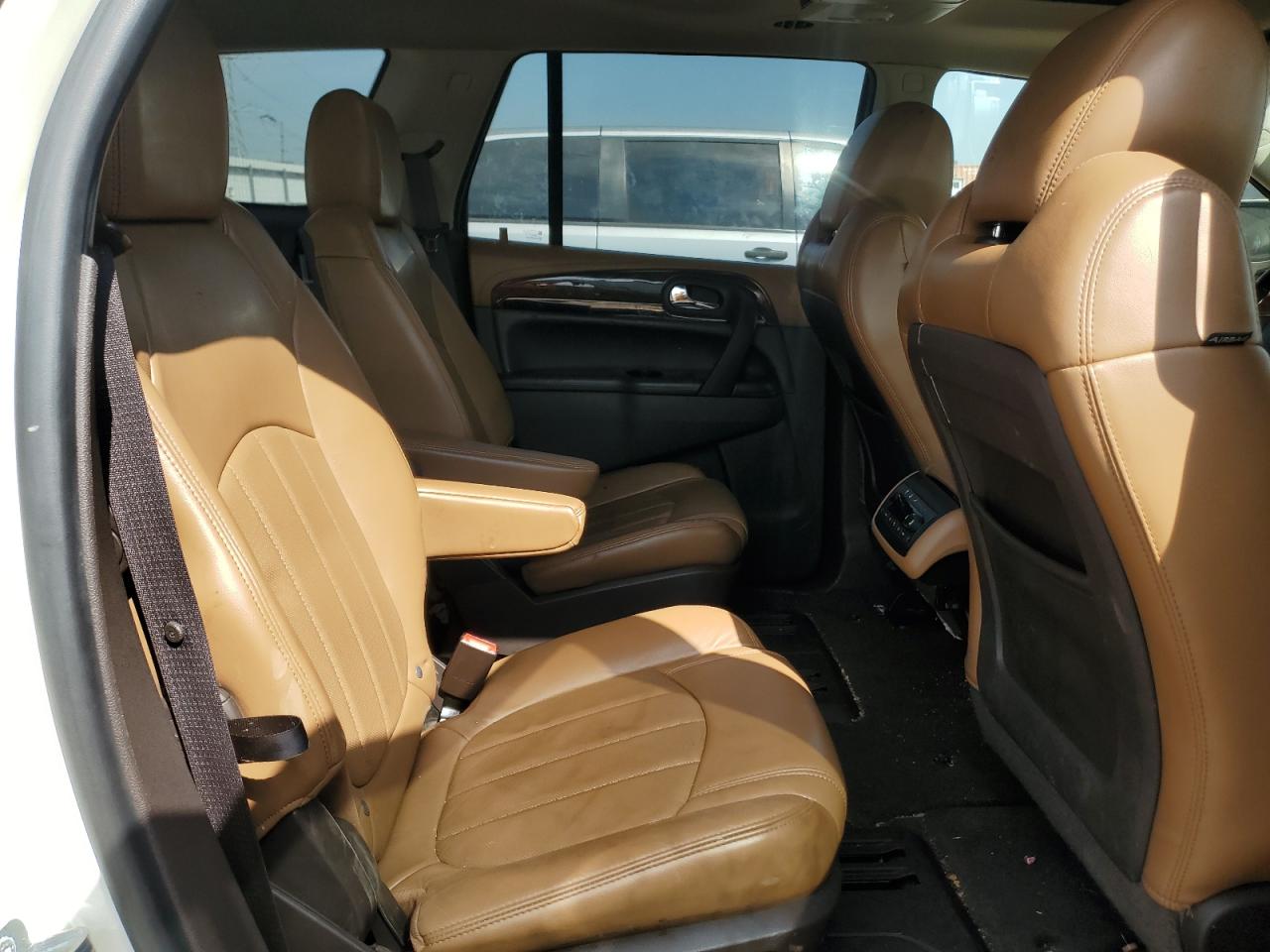 Buick Enclave Image 7