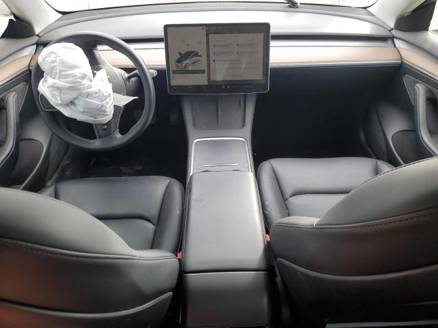 Tesla Model 3 Image 7