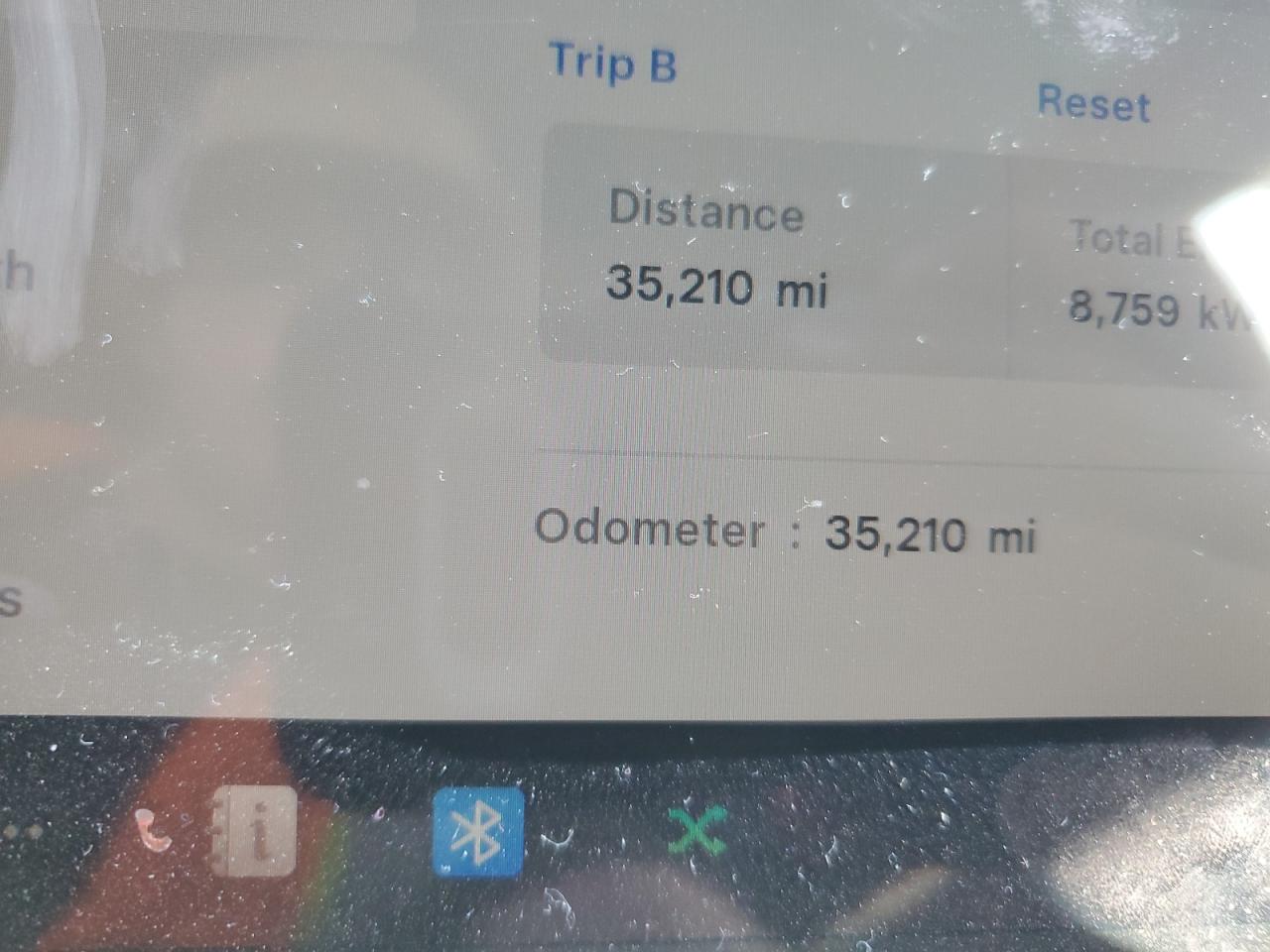 Tesla Model 3 Image 3