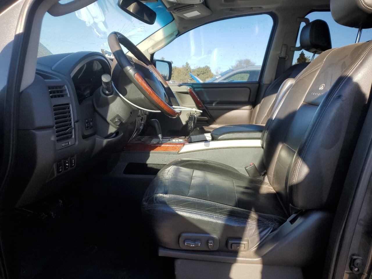 INFINITI Qx Image 12