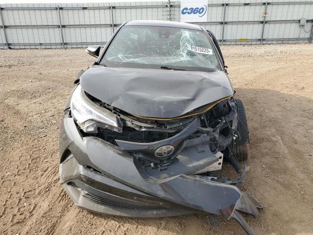 Toyota C-HR Xle Image 10