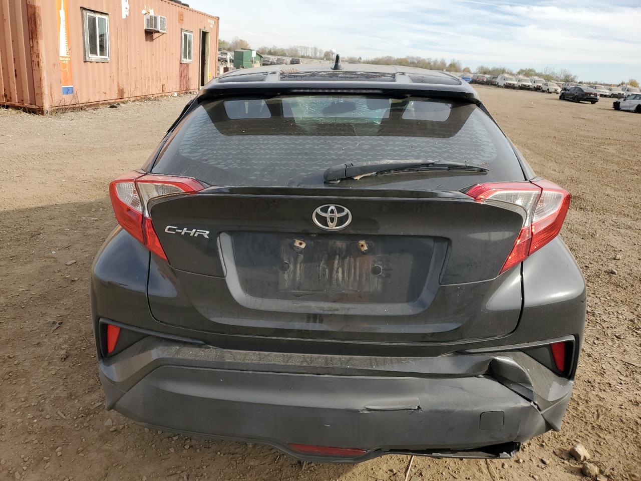 Toyota C-HR Xle Image 12