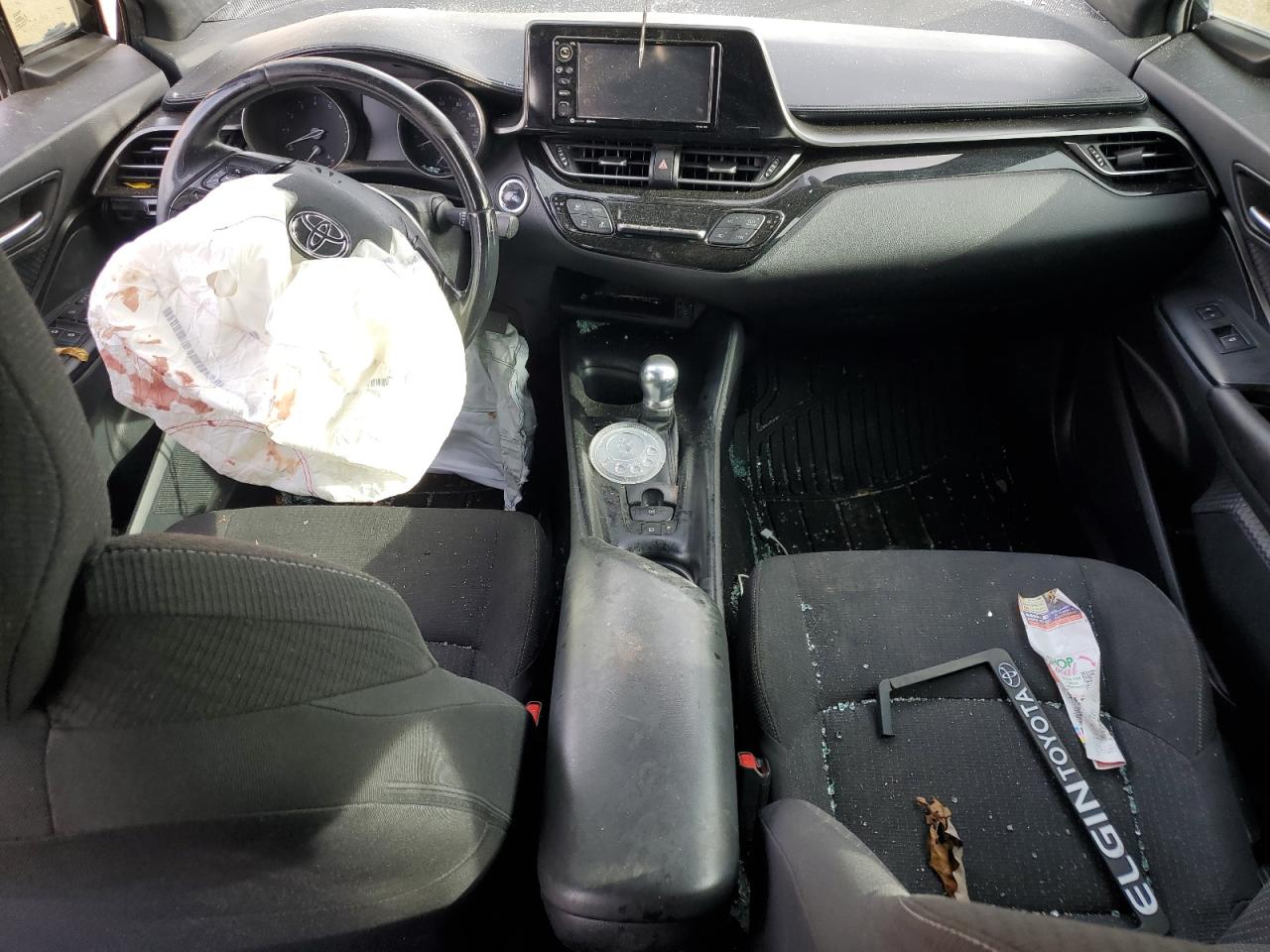 Toyota C-HR Xle Image 8