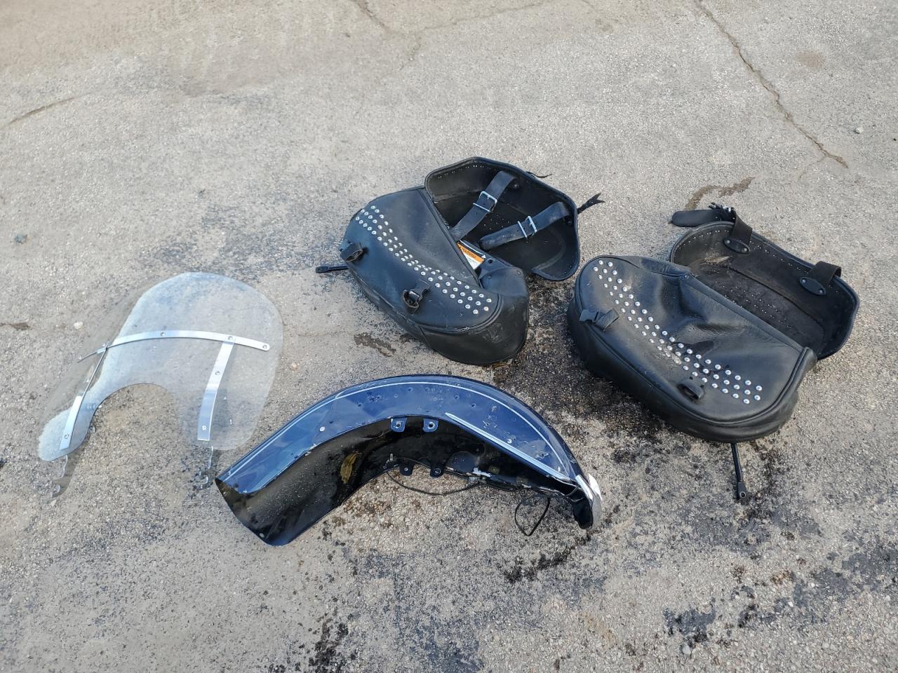 Harley-Davidson Fl Heritage Softail Classic Image 3