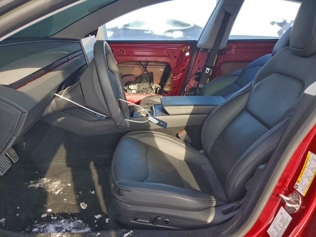 Tesla Model 3 Image 10