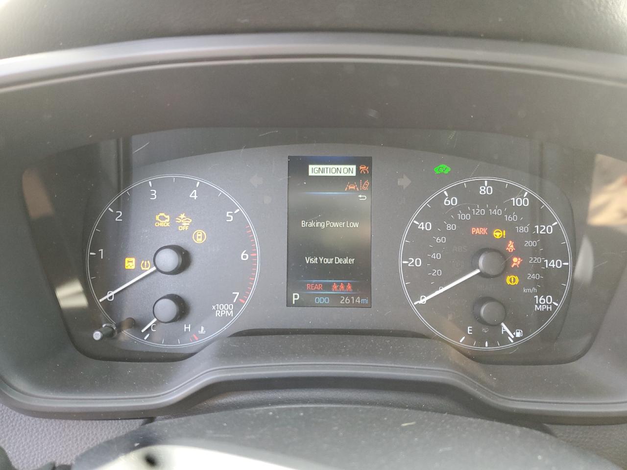 Toyota Corolla Le Image 4