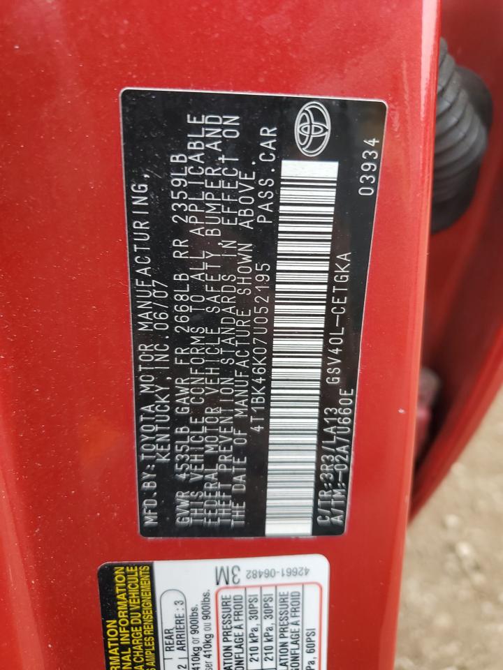 Toyota Camry Le Image 4