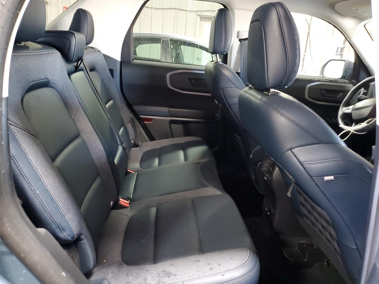 Ford Bronco Outer Banks Image 6