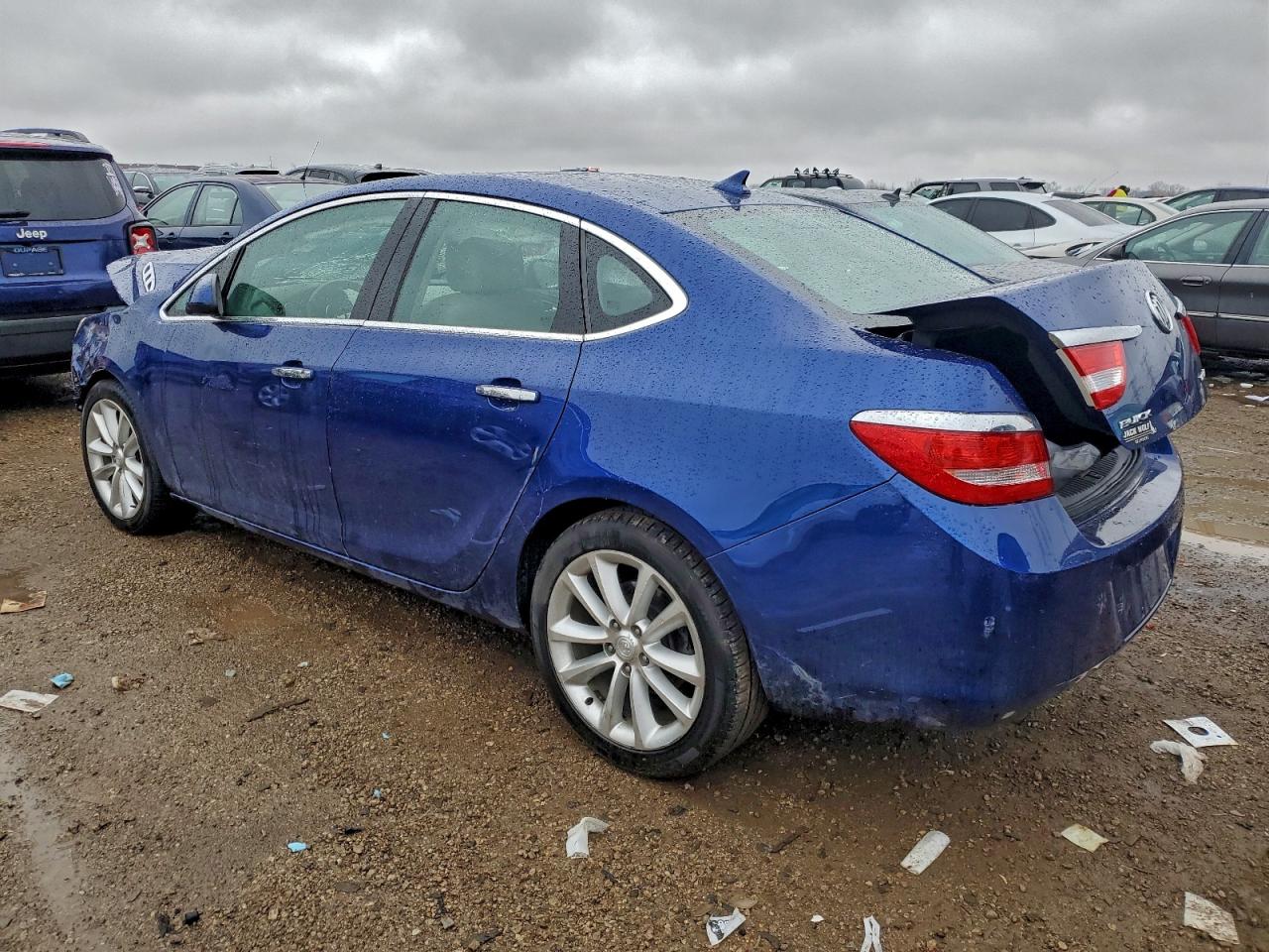 Buick Verano Image 3
