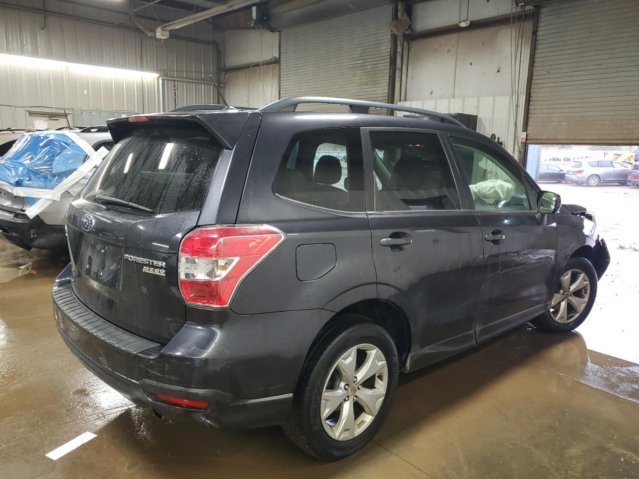 Subaru Forester 2.5i Limited Image 3