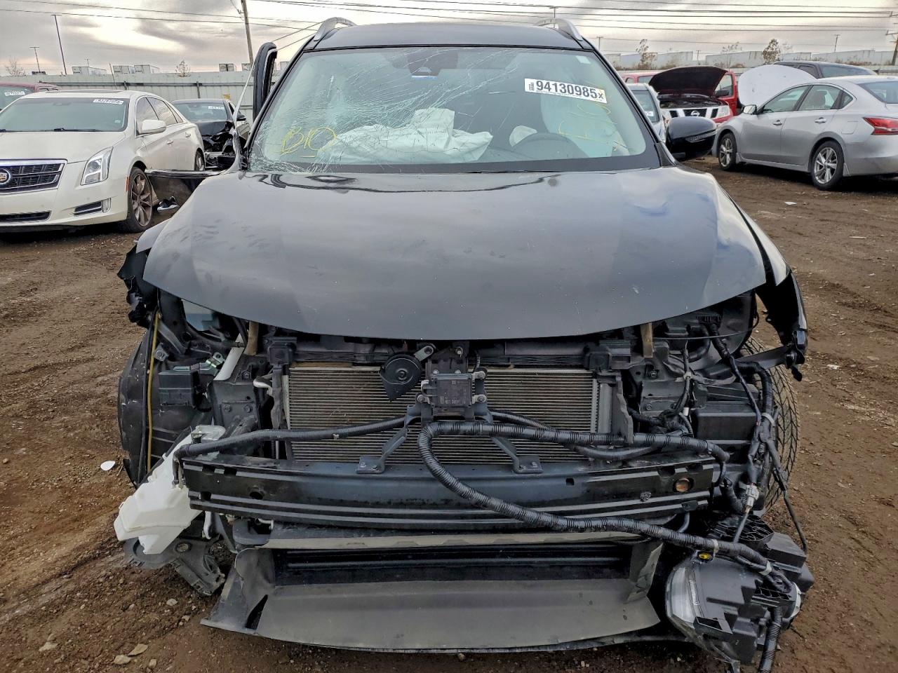 Nissan Rogue S Image 8