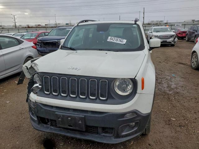 Jeep Renegade Latitude Image 3