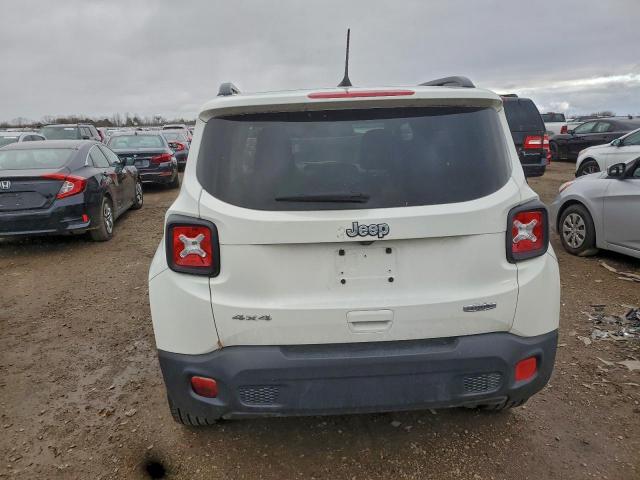 Jeep Renegade Latitude Image 11