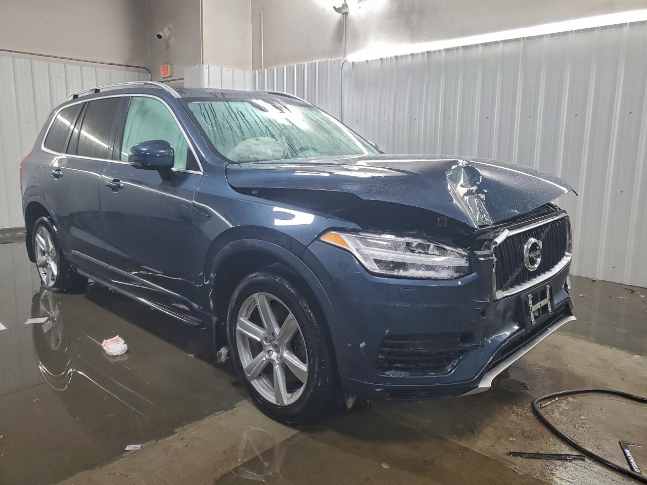 Volvo XC90 T8 Image 11
