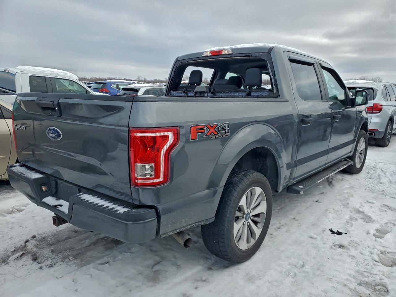 Ford F-150 Supercrew Image 2