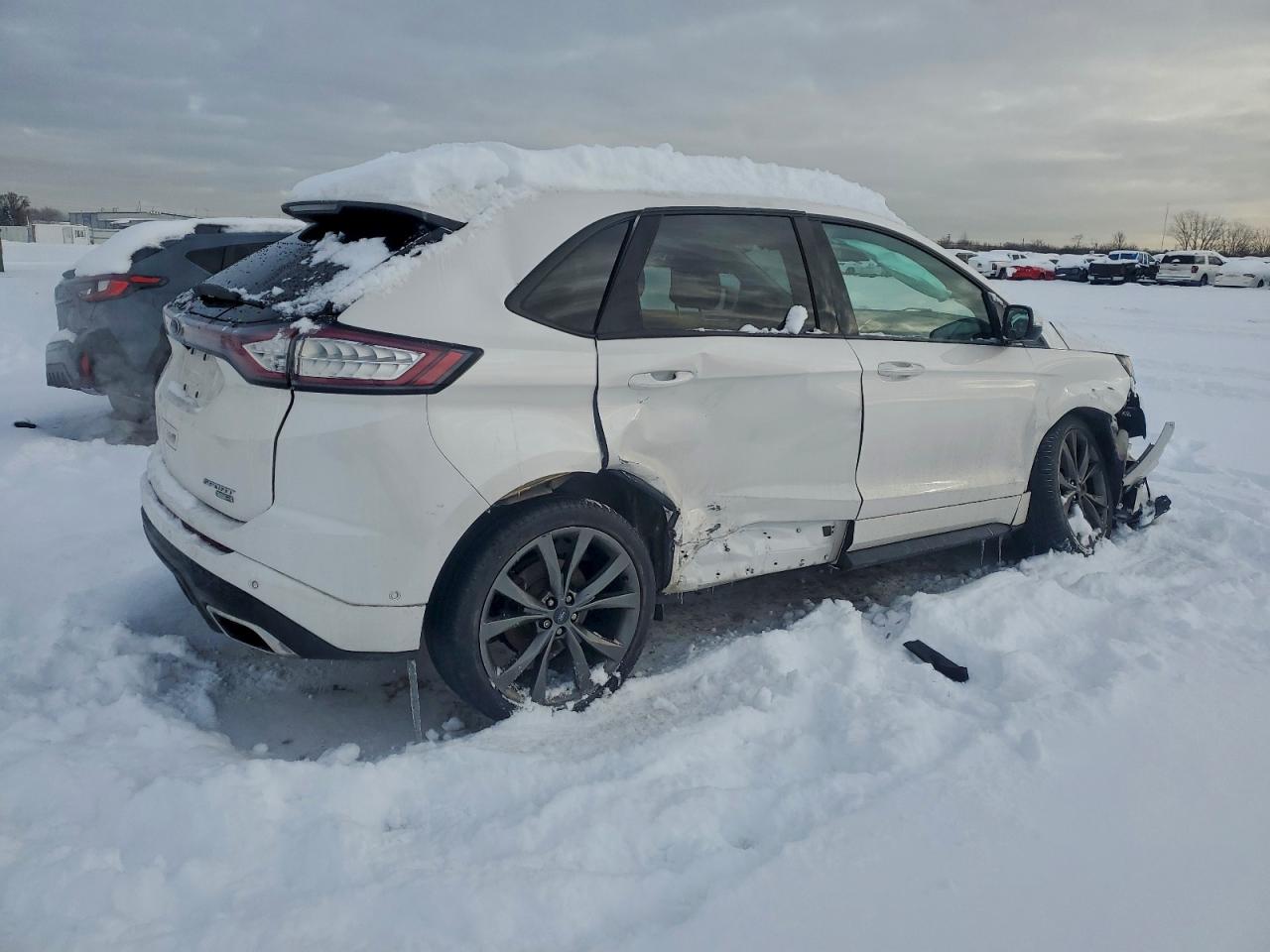 Ford Edge Sport Image 2