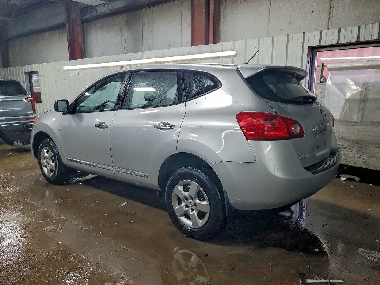 Nissan Rogue S Image 11