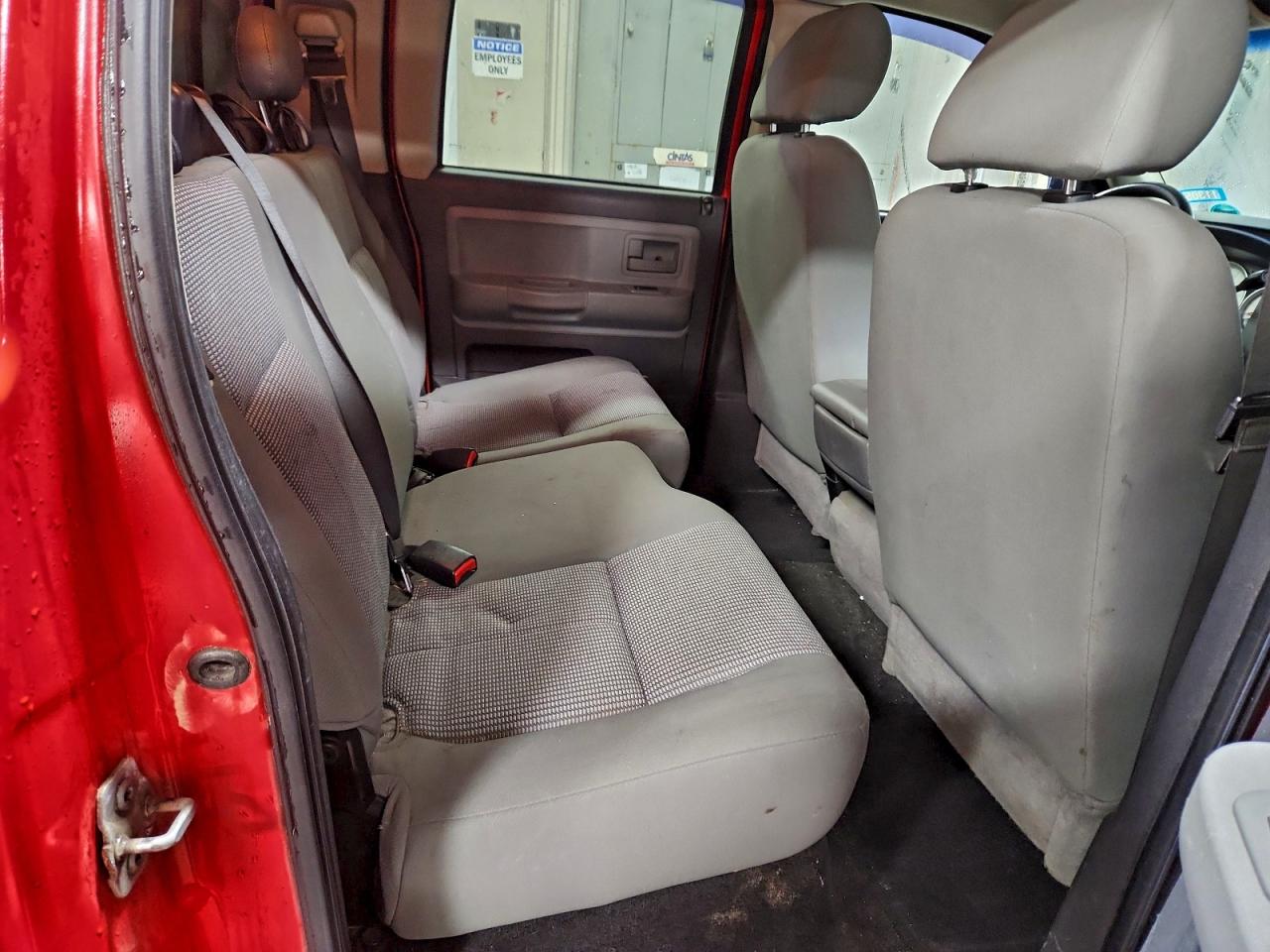 Dodge Dakota Quad Slt Image 11