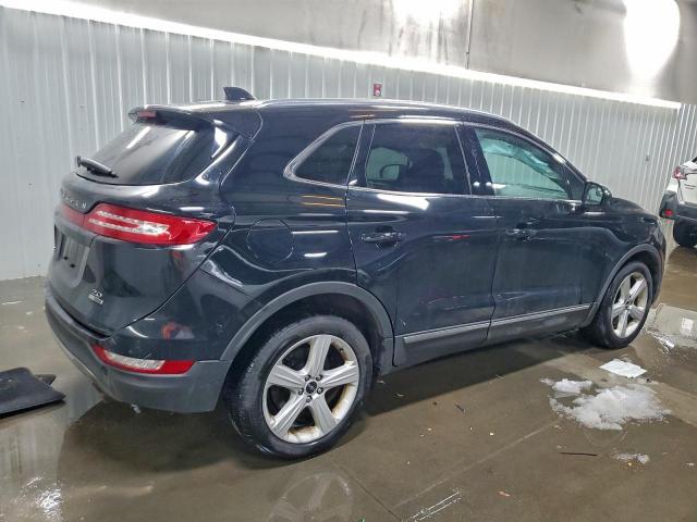 Lincoln MKC Premiere Image 4