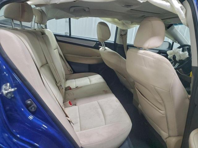 Subaru Legacy 2.5i Premium Image 8