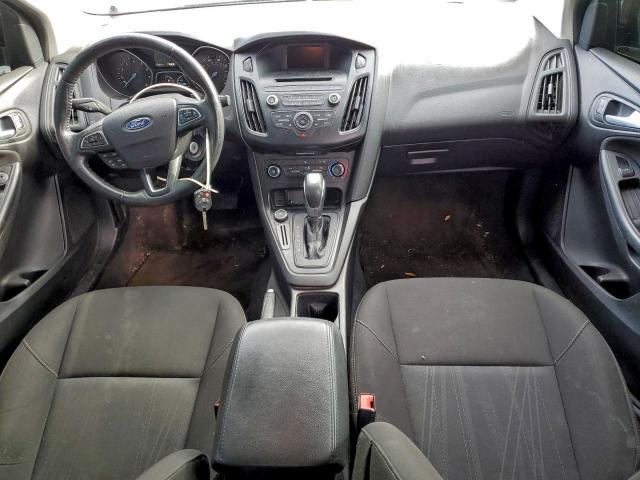 Ford Focus Se Image 12