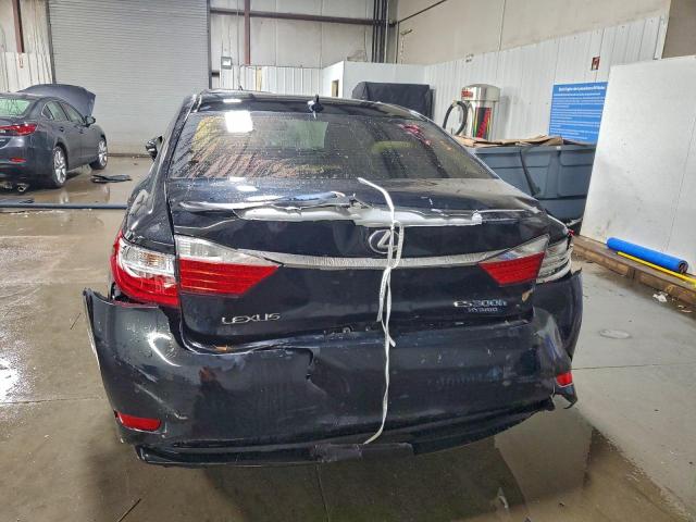 Lexus Es 300h Image 8