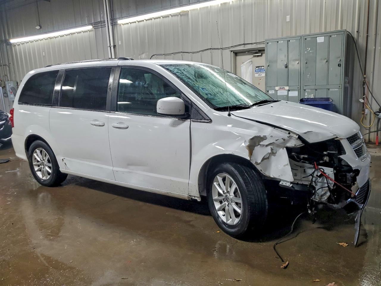 Dodge Caravan Sxt Image 3