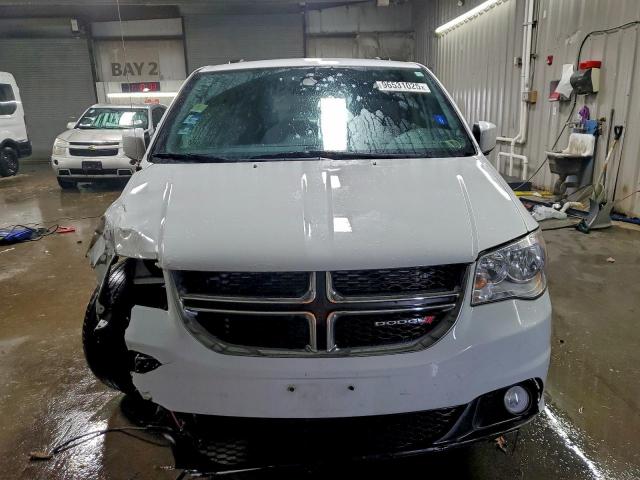 Dodge Caravan Sxt Image 5