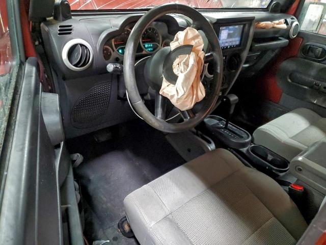 Jeep Wrangler Sahara Image 7