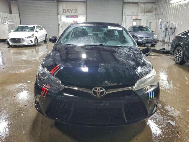 Toyota Camry Le Image 2